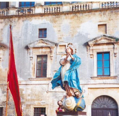 Tricase - Piazza Don Tonino Bello - Processione in onore della Madonna Im...